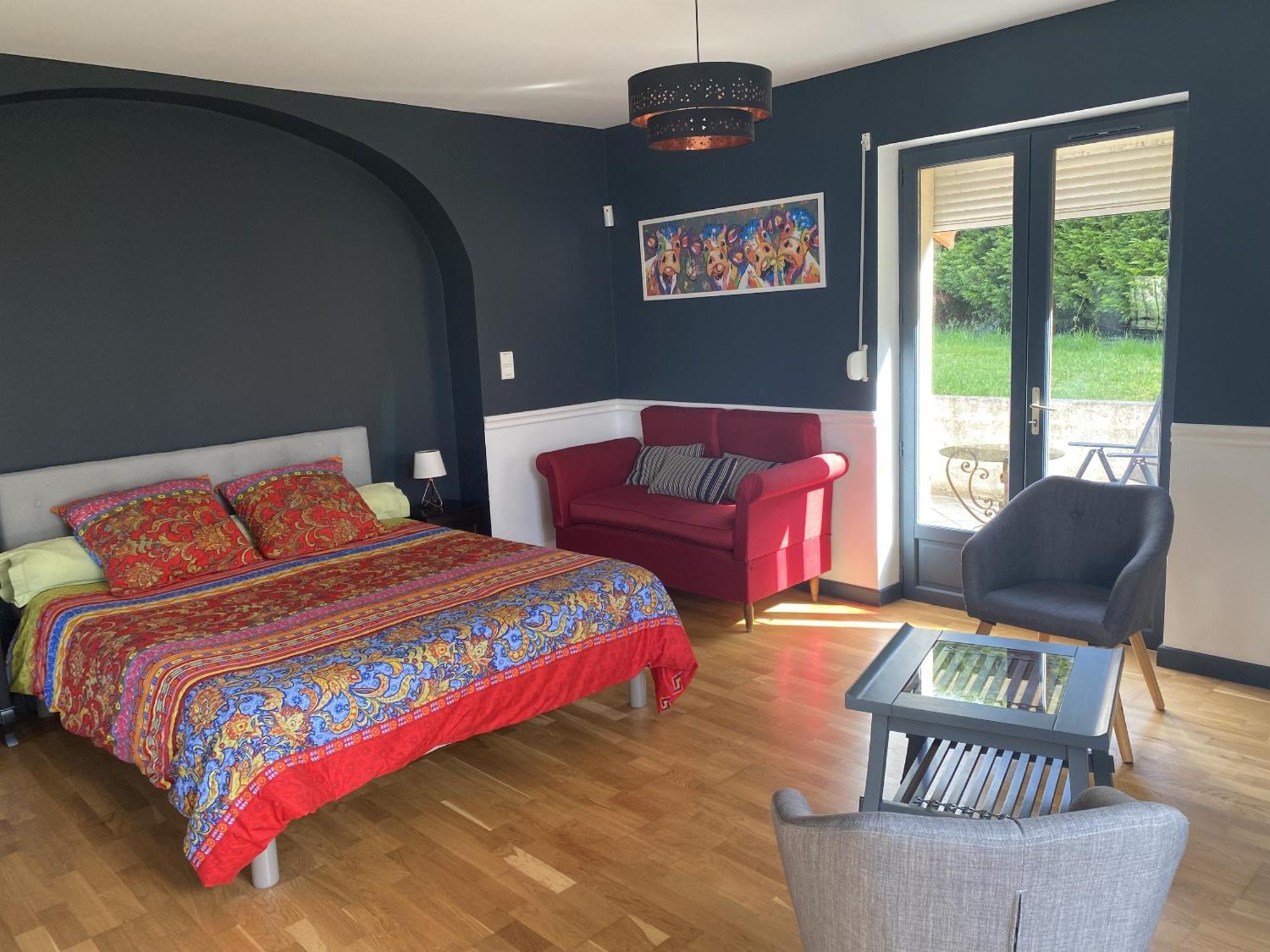 Maison Piscine Et Jacuzzi Saint-Germain-des-Fosses Стая снимка